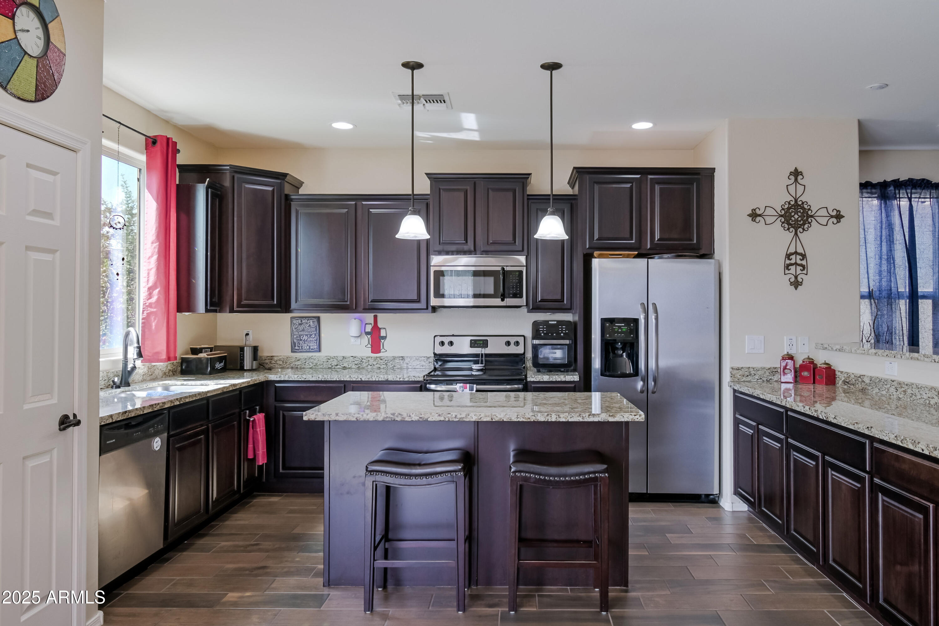 6845 W CHARTER OAK Road