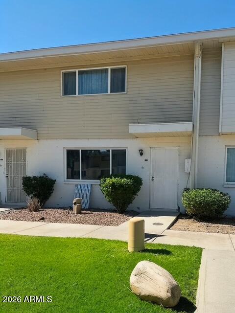 8211 E GARFIELD Street J 21
