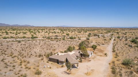 A home in Tonopah