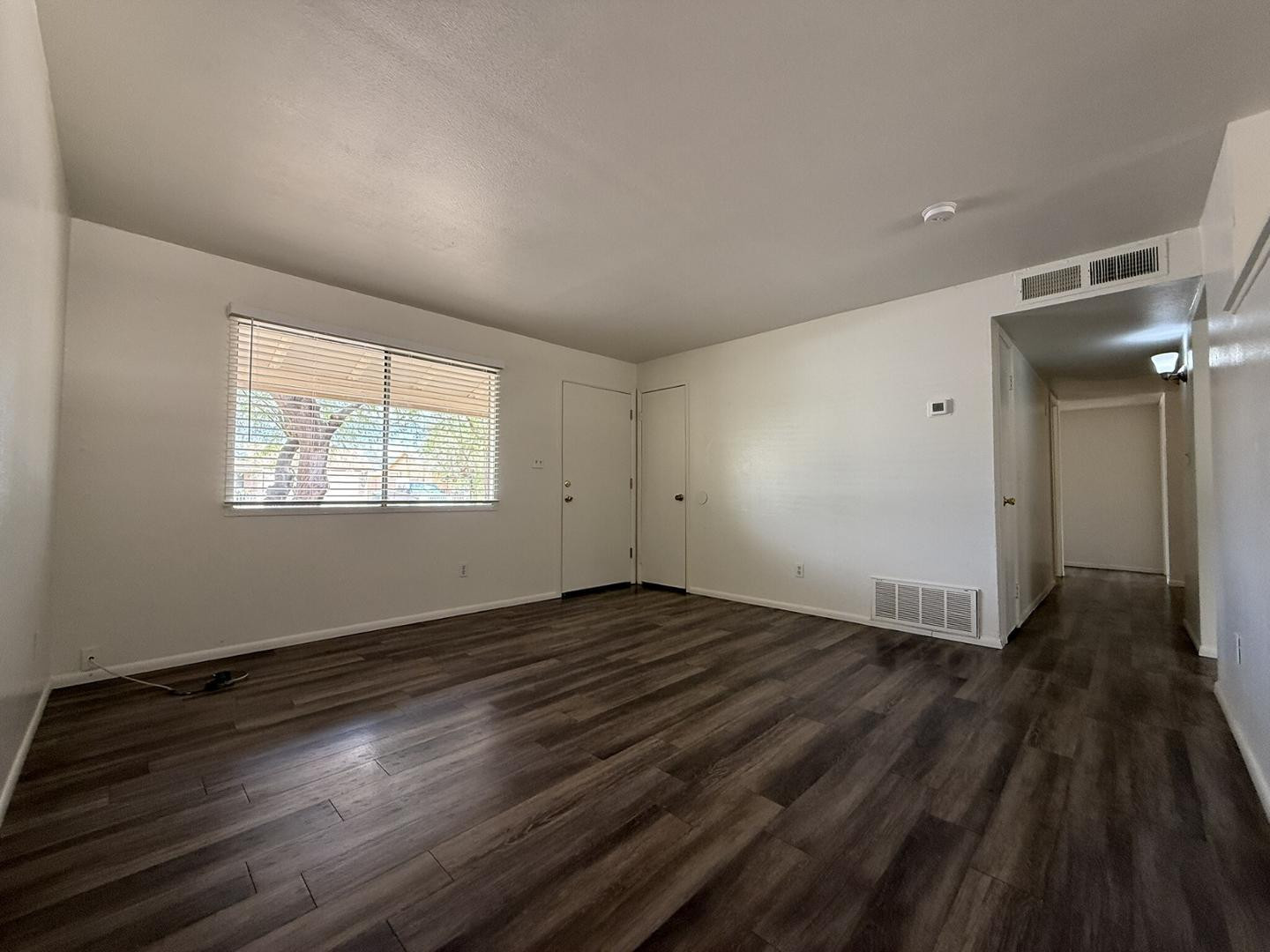 6523 W Weldon Avenue