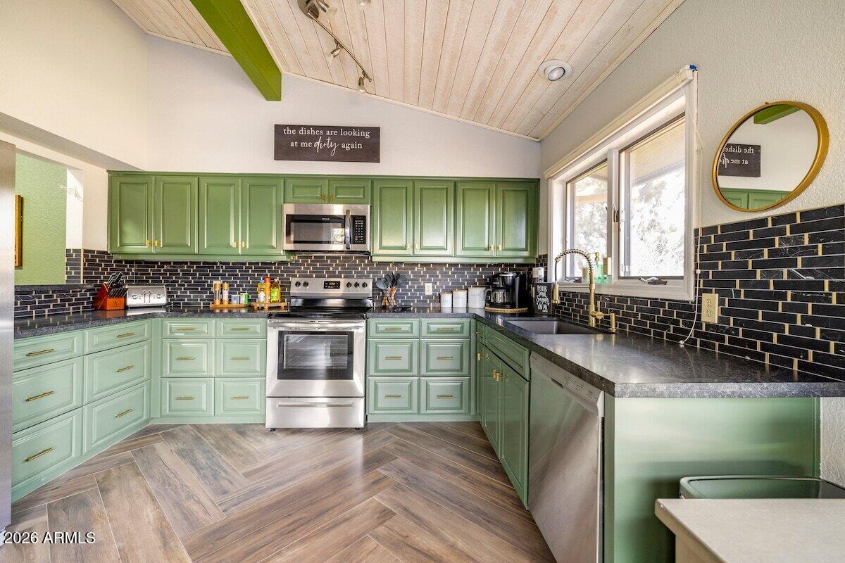 468 TANGLEWOOD Trail