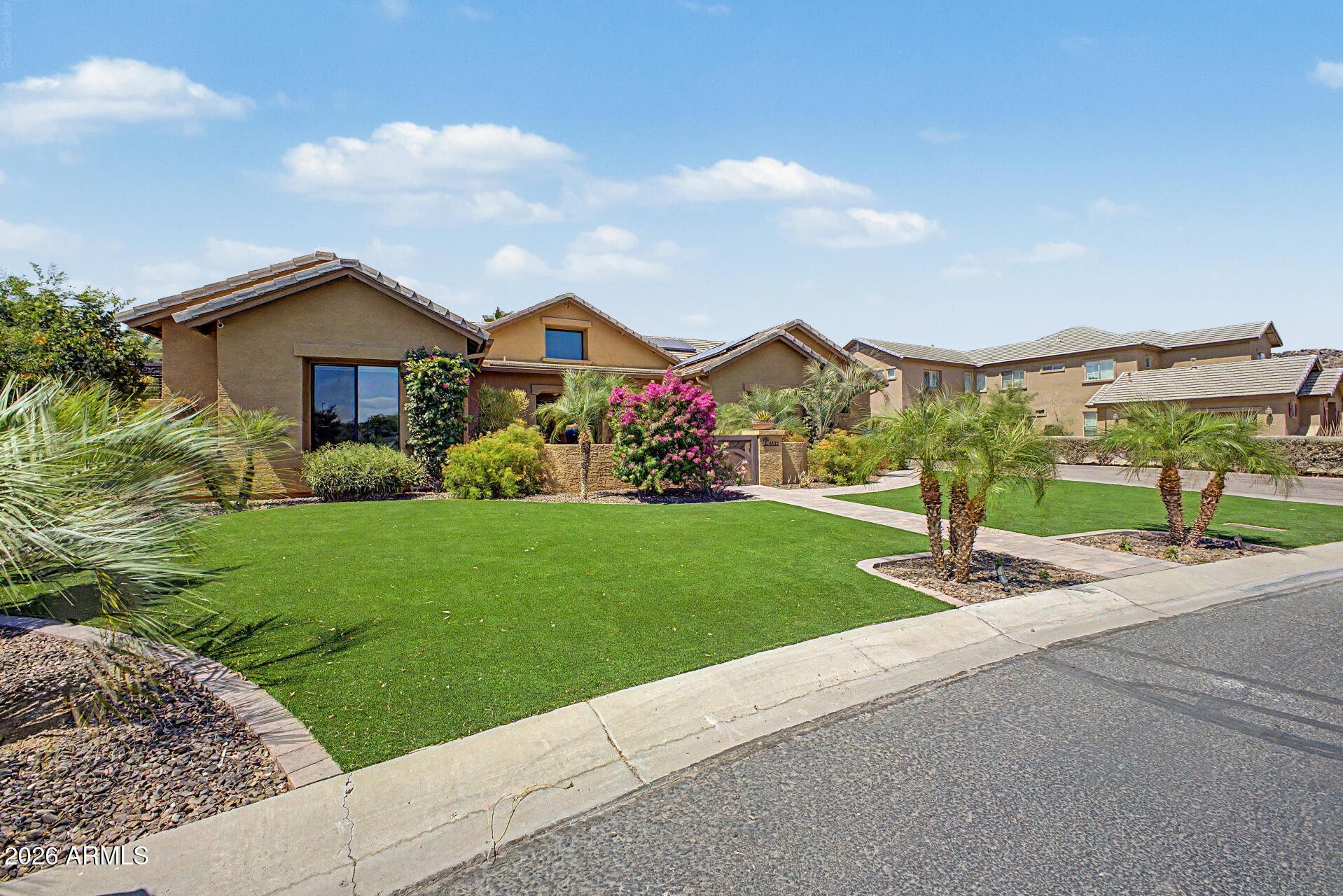 4122 W ORAIBI Drive