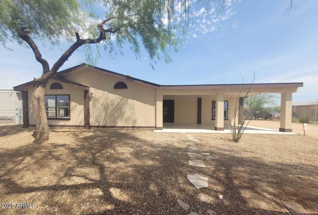 Photo of 3708 W Ross Avenue, Glendale, AZ 85308 (MLS # 6932882)