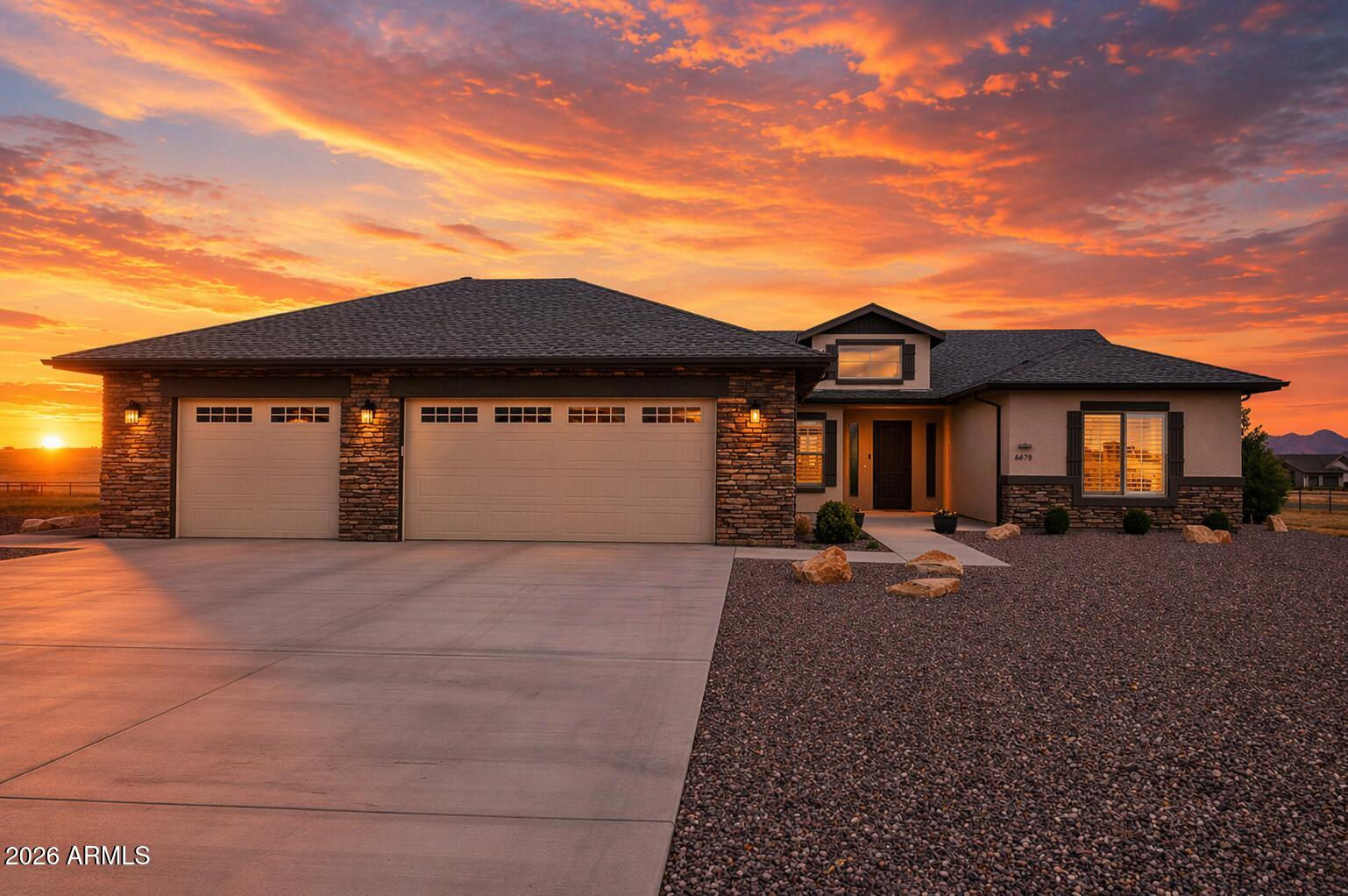 6678 E ANGELINA Trail