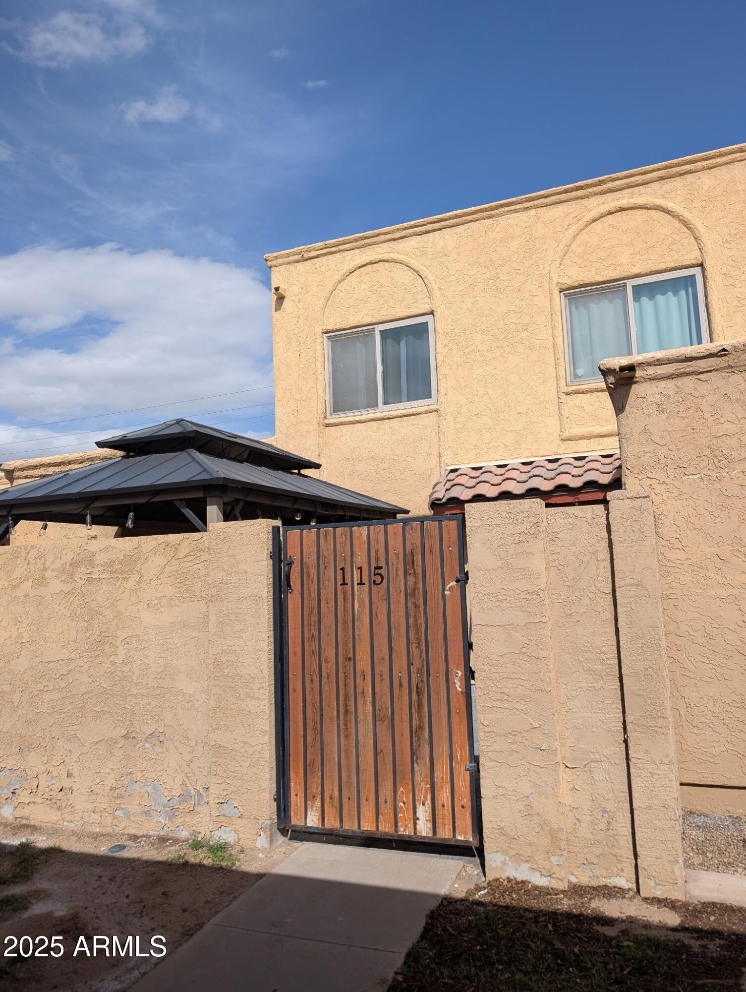 948 S Alma School Road 115