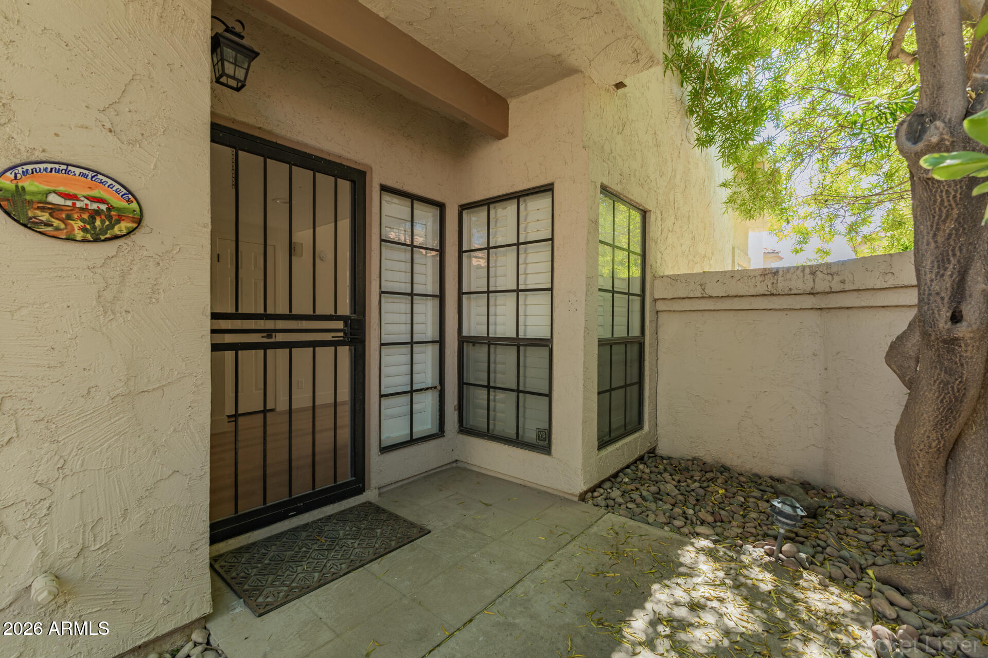 9705 E MOUNTAIN VIEW Road 1181