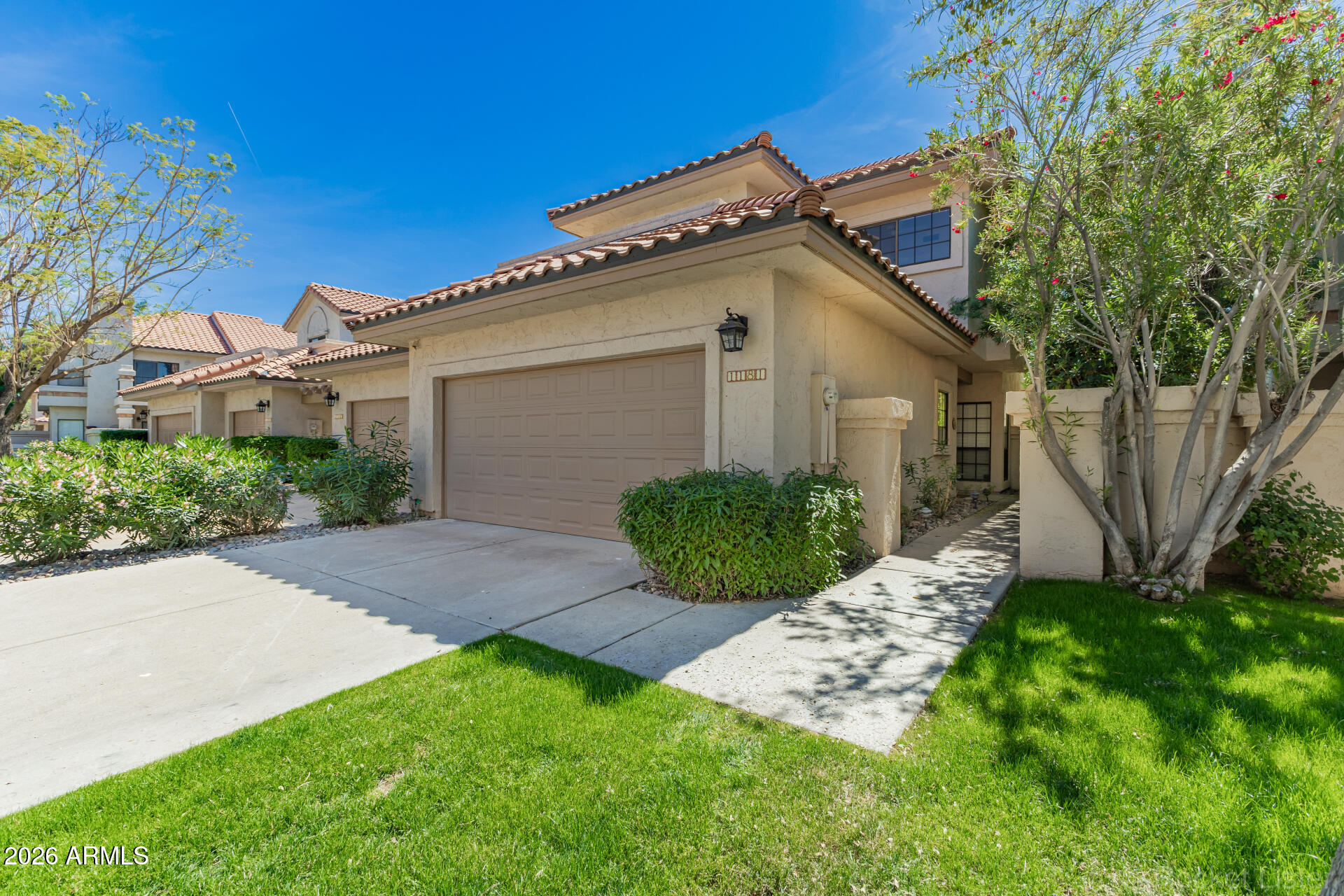 9705 E MOUNTAIN VIEW Road 1181