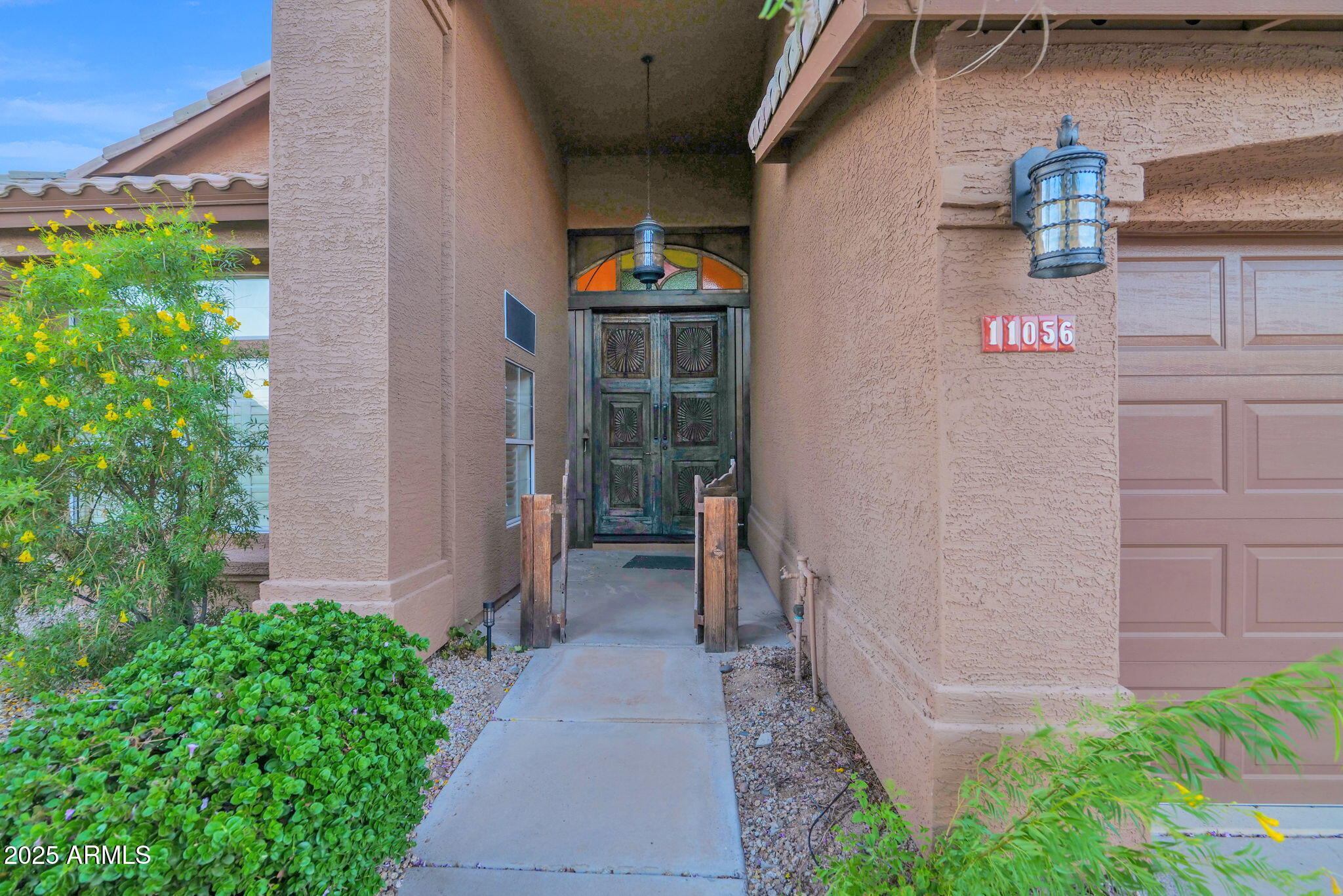 11056 E WHITE FEATHER Lane