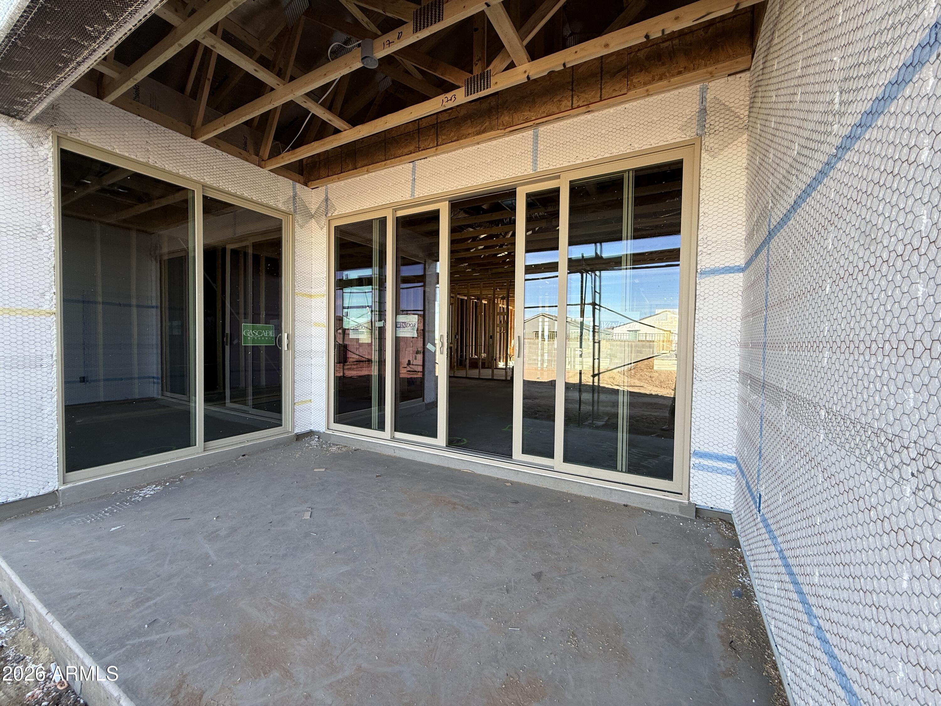 9534 W TAMARISK Avenue