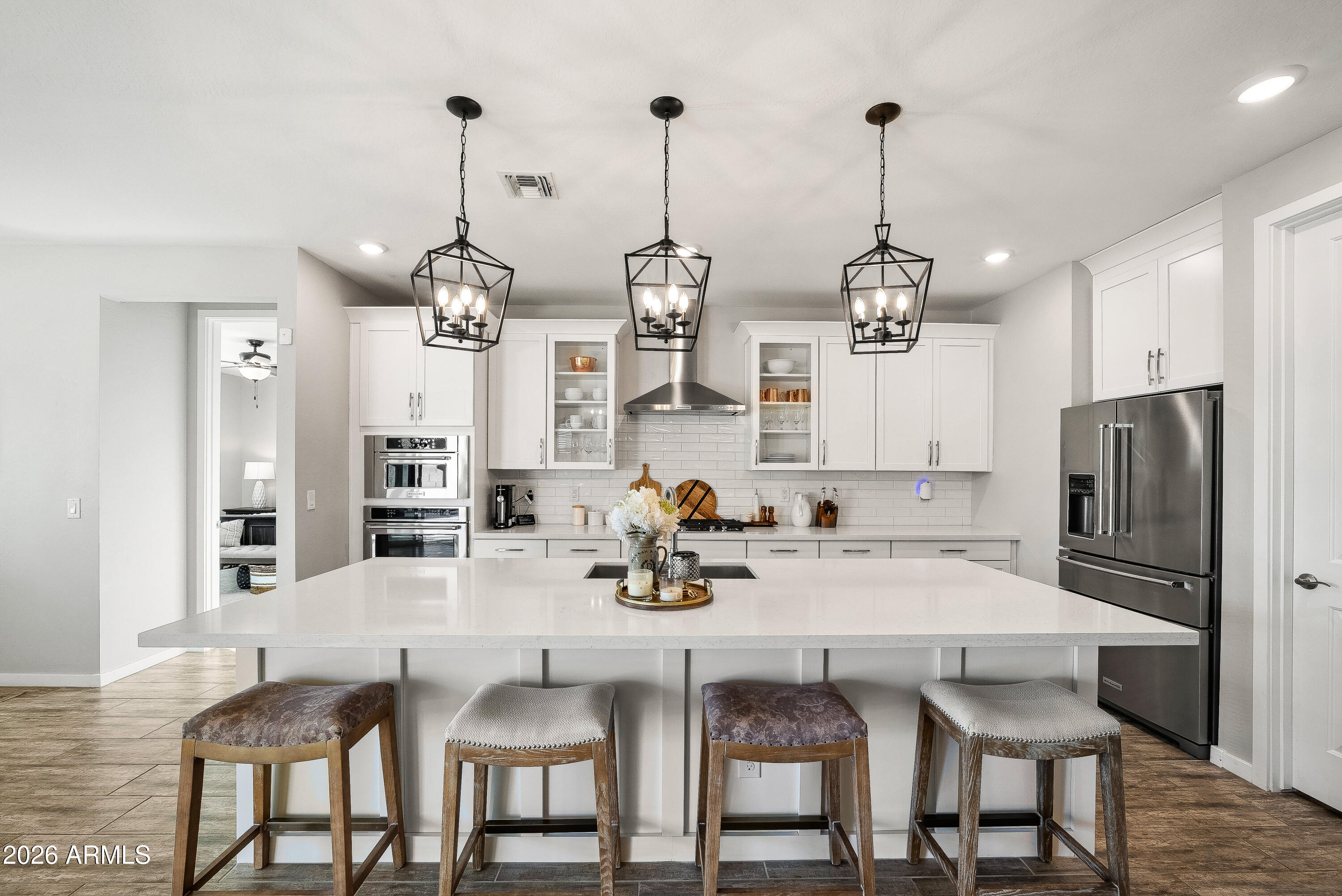 18321 W GOLDEN Court