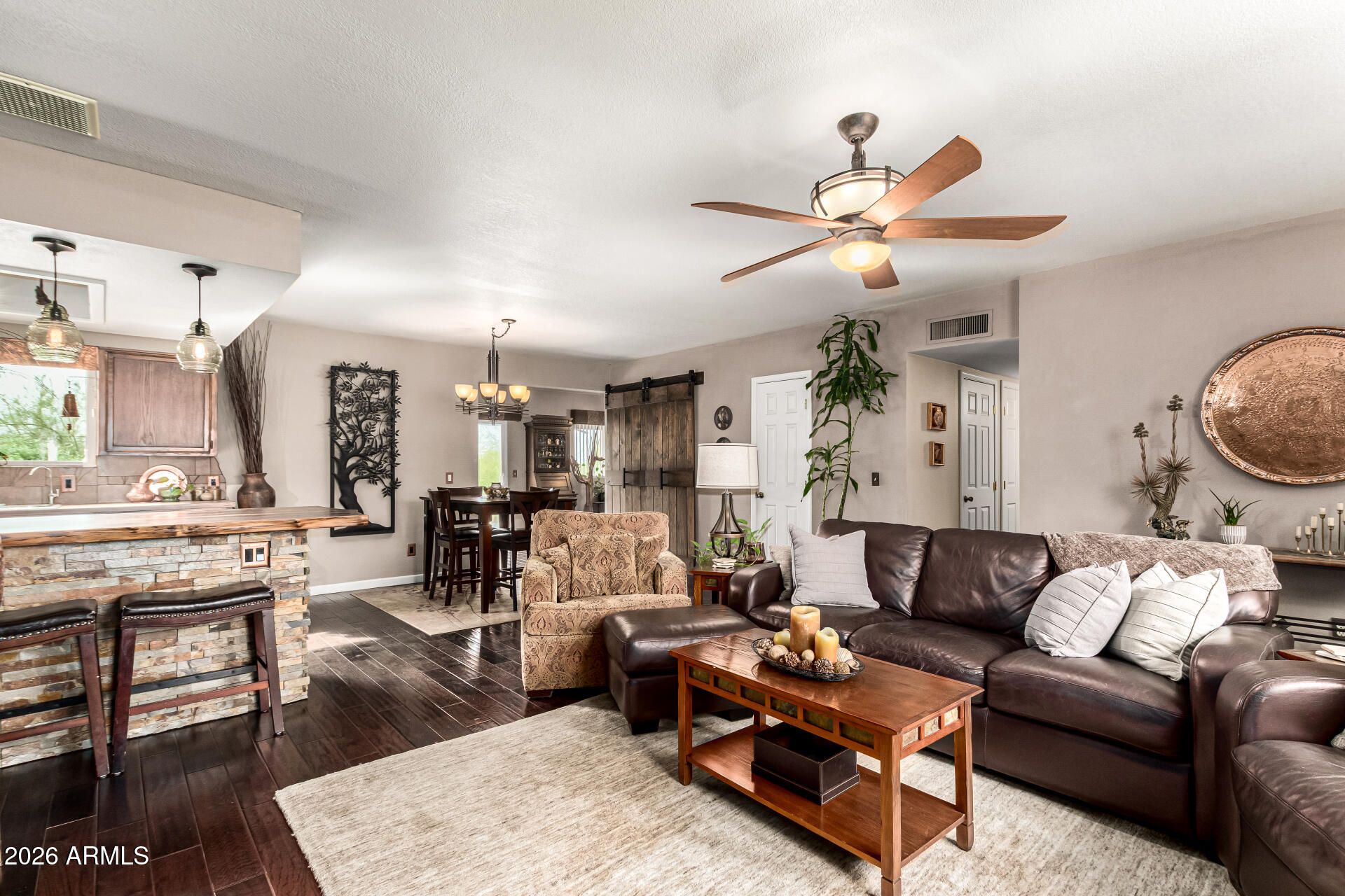 5691 E CALLE MIRAGE --