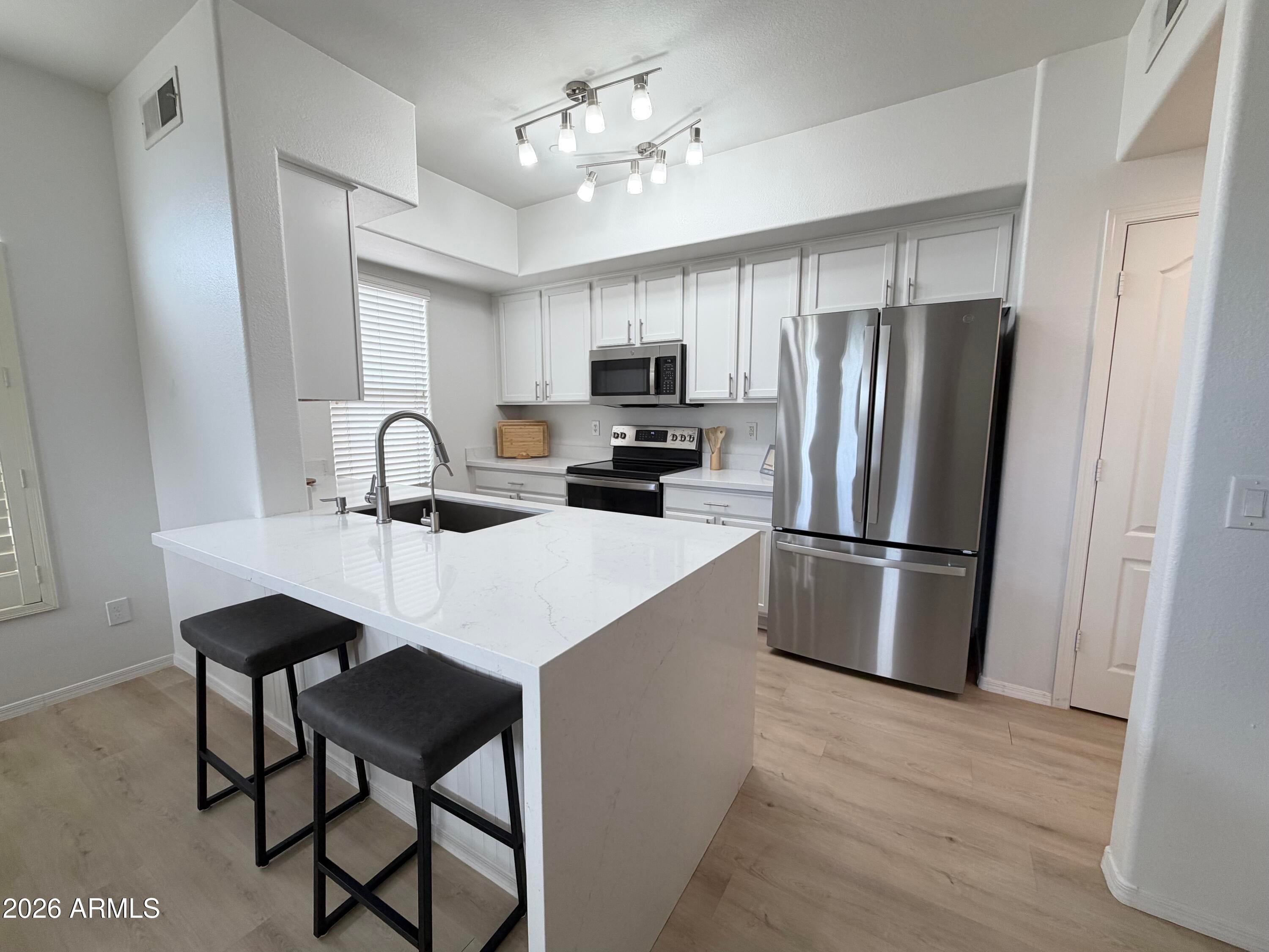 900 S 94TH Street 1059