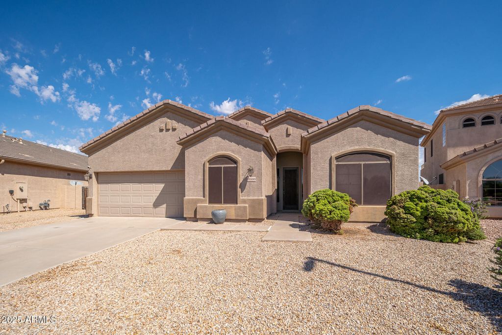 Photo of 13500 W Alvarado Drive, Goodyear, AZ 85395 (MLS # 6925942)