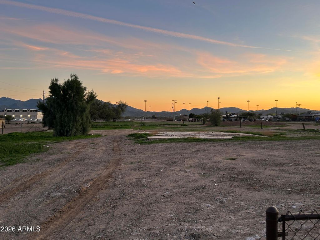 Photo of 113 E Elm Lane #-, Avondale, AZ 85323 (MLS # 6967127)