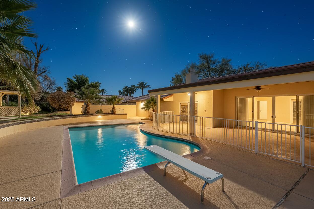 Phoenix, Arizona 85018, United States, 4 Bedrooms Bedrooms, ,5 BathroomsBathrooms,Residential,Active,229953