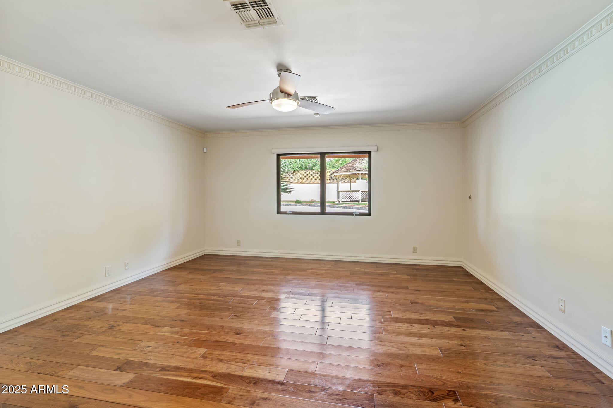 Phoenix, Arizona 85018, United States, 4 Bedrooms Bedrooms, ,5 BathroomsBathrooms,Residential,Active,229953