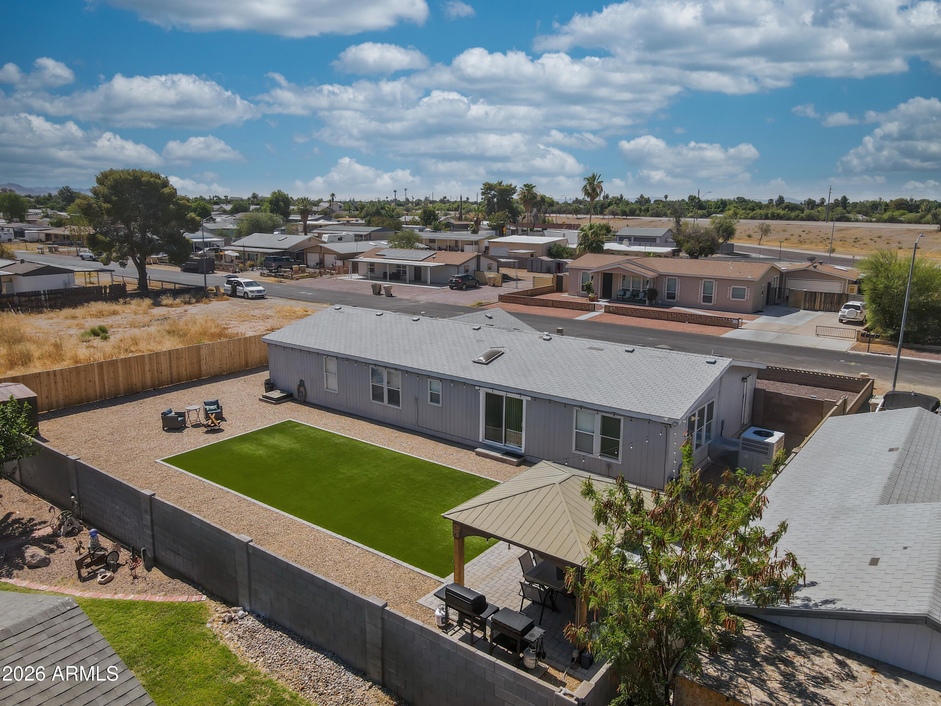 7022 W KAREN LEE Lane