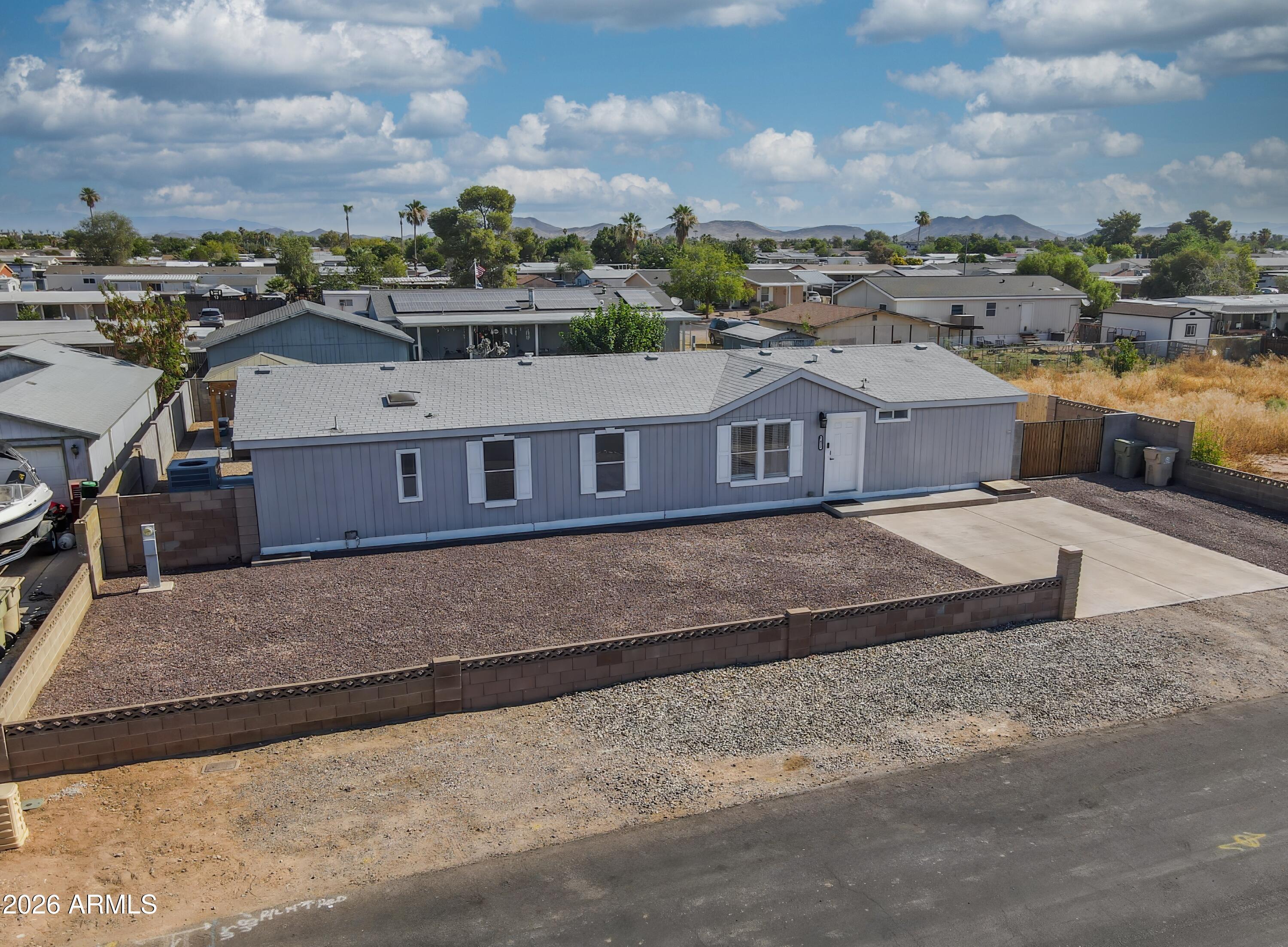7022 W KAREN LEE Lane