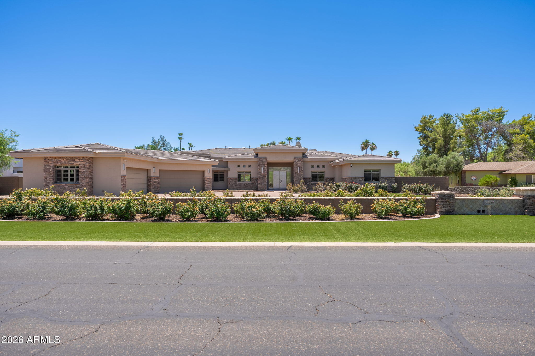 6839 E SUNNYVALE Road