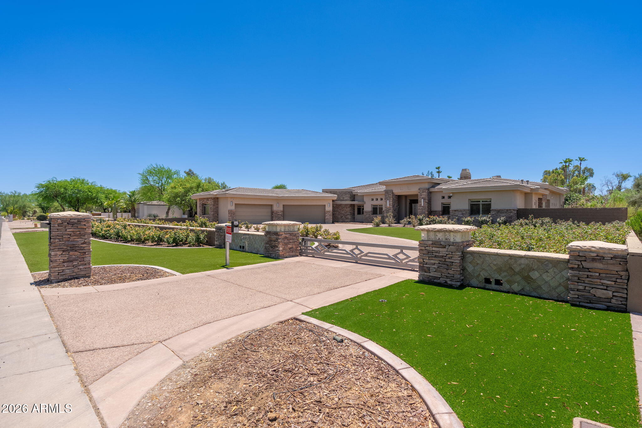 6839 E SUNNYVALE Road