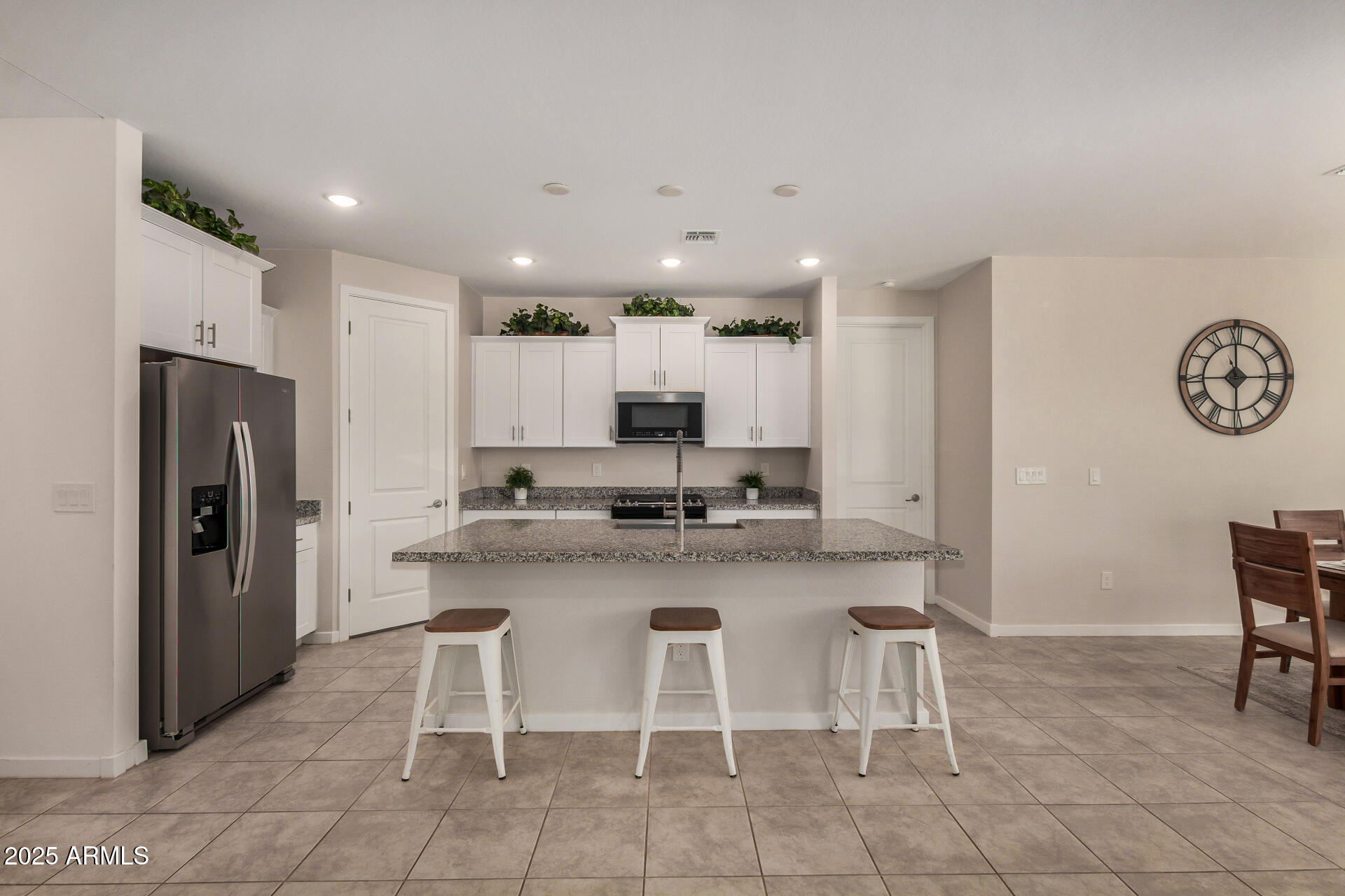 41615 W Cathedral Rock Pass