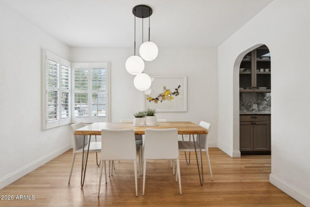 Photo of 77 W Windsor Avenue, Phoenix, AZ 85003 (MLS # 6985542)