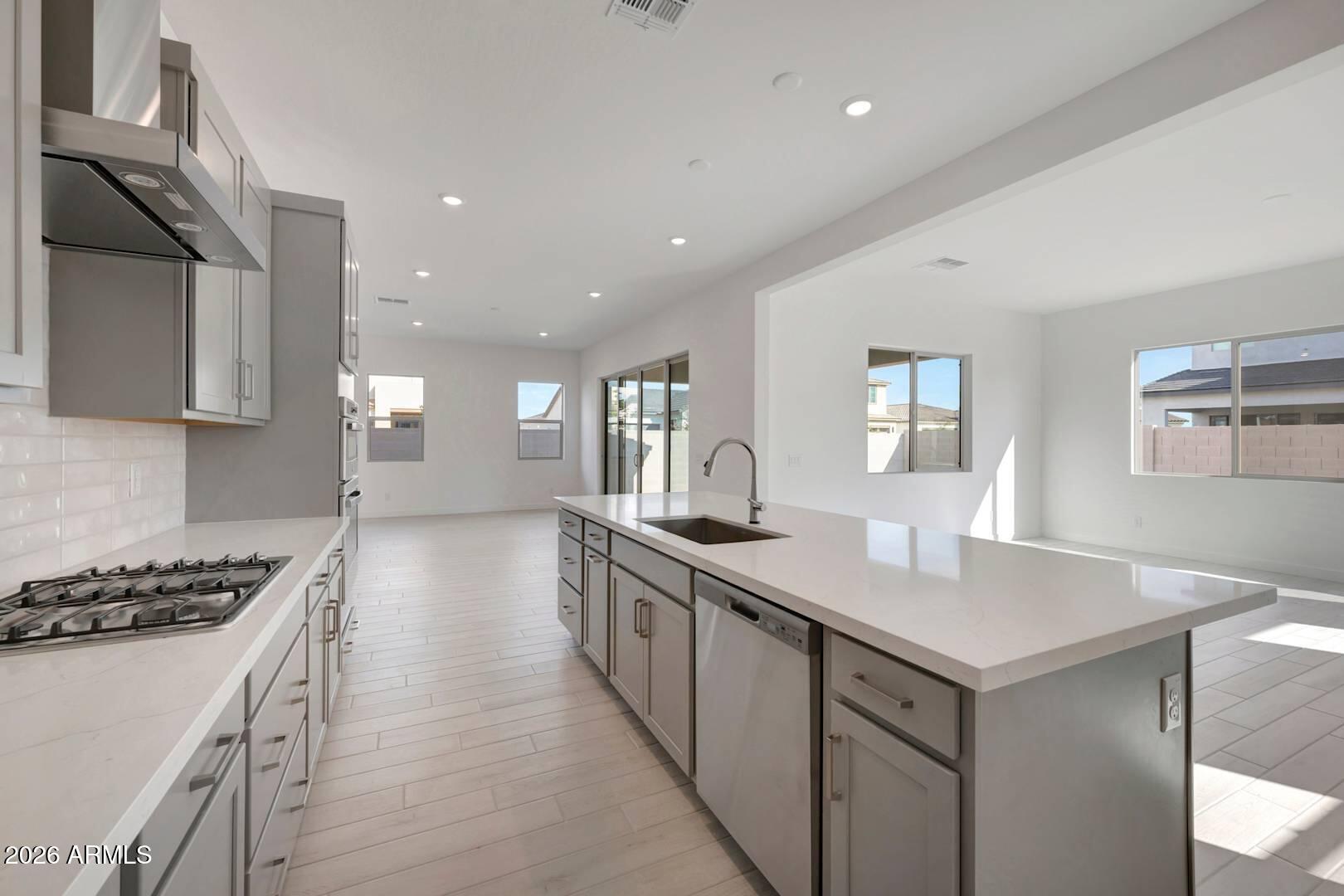 2405 E LECCINO Drive