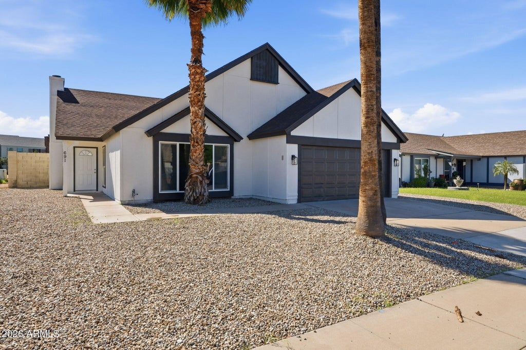 Photo of 691 E Stottler Place, Chandler, AZ 85225 (MLS # 7094636)