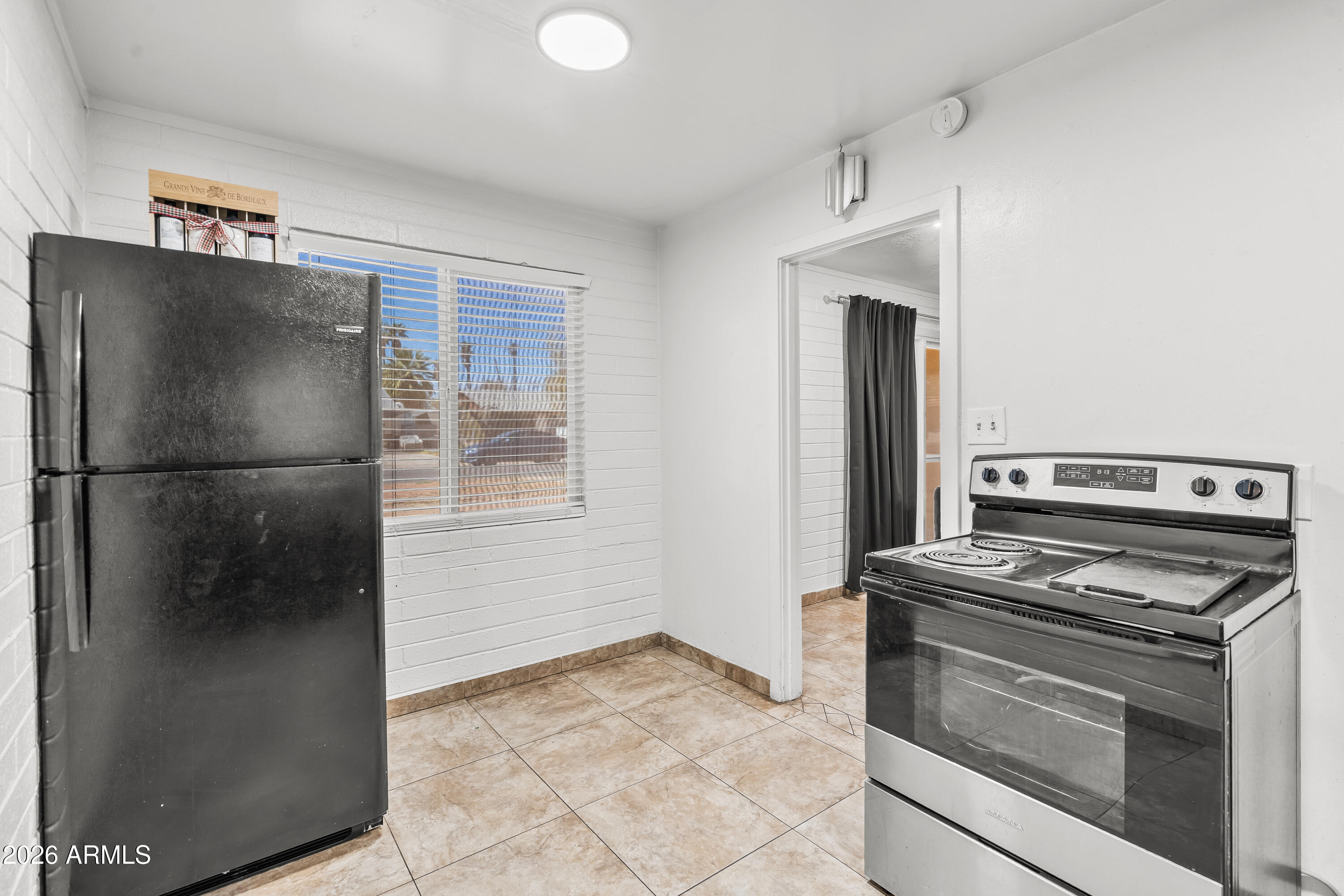 920 N COOLIDGE Avenue