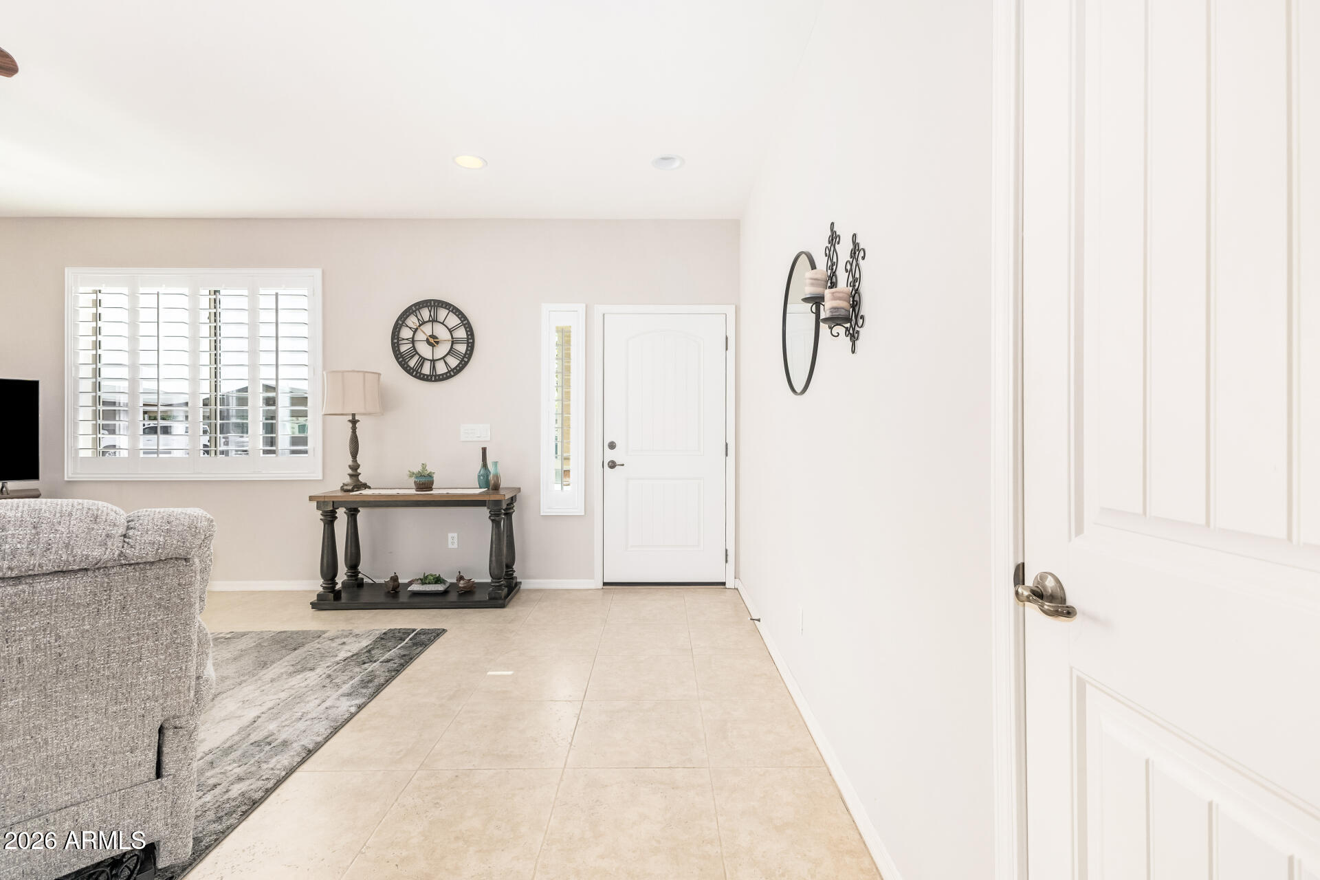 5424 E HERMOSA VISTA Drive