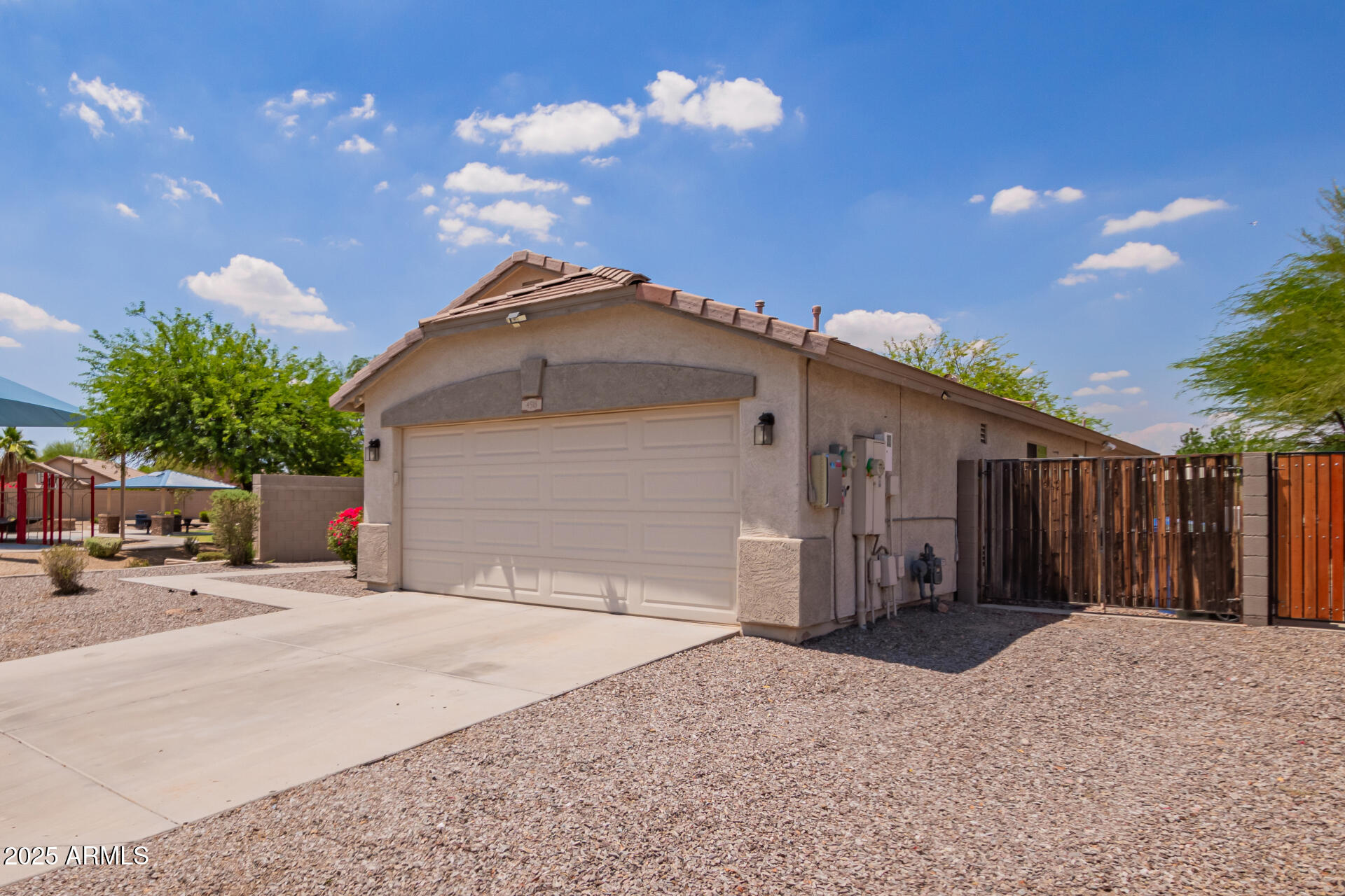4518 W CARSON Road