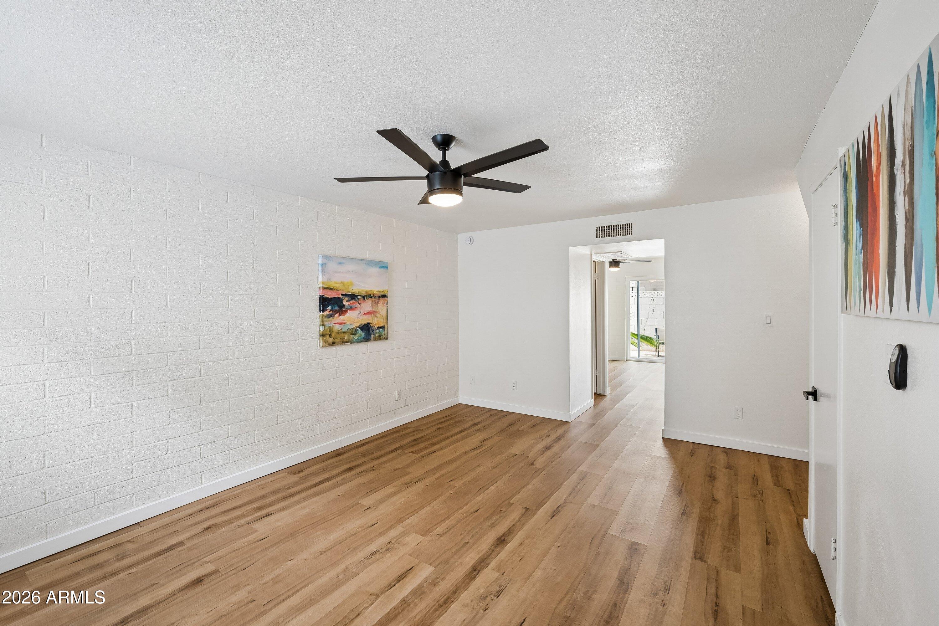 4848 N WOODMERE FAIRWAY -- 16