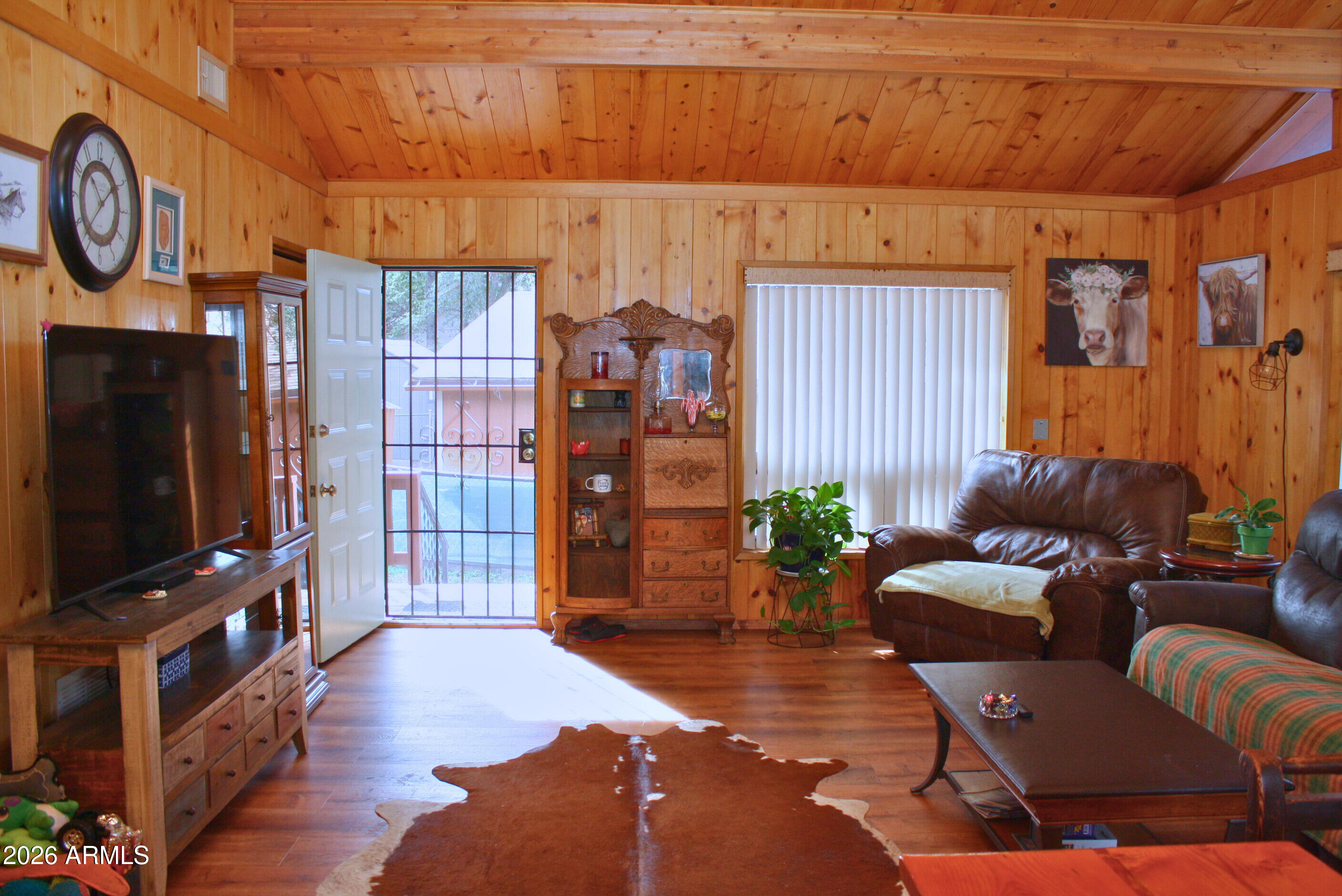 1003 N CAREFREE Circle