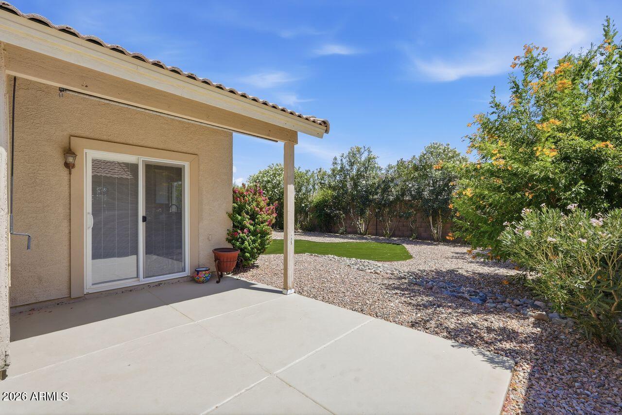 SUNSET CANYON - Residential