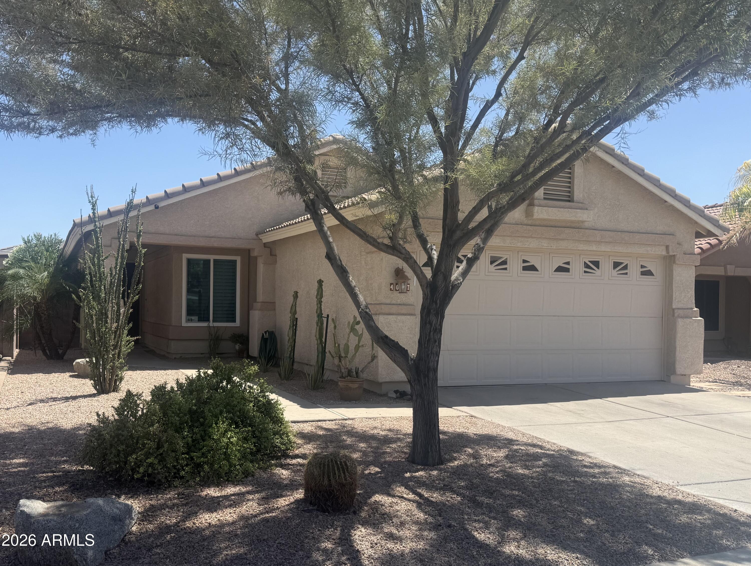 SUNSET CANYON - Residential