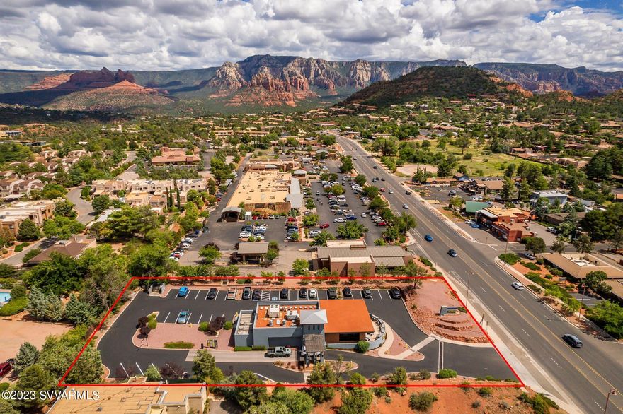 SEE OFFERING MEMORANDUM FOR DETAILS.

Sale leaseback from COE.

Low maintenance income producing property in heart of Sedona.

10 year NNN w/annual base rent increases. 

6.0% CAP rate. 

Experienced operator w/7 Jay Bird's locations.

Occupied by Jay Bird's Nashville Hot Chicken (only fried chicken concept in Sedona).

3 other owned and operated restaurants in Sedona alone (see OM for details)

30 total restaurants and counting throughout West/Southwest.

High barrier to entry market.

Frontage property w/monument sign.

One of the few drive-thru establishments in town.

Pride of ownership.

Perfect candidate for 1031 exchange. 

*Real estate only - business NOT for sale.