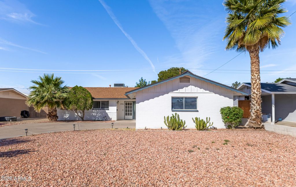 Photo of 4706 S Grandview Avenue, Tempe, AZ 85282 (MLS # 6999292)