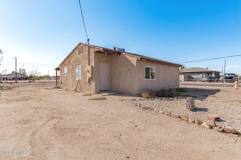 A home in El Mirage