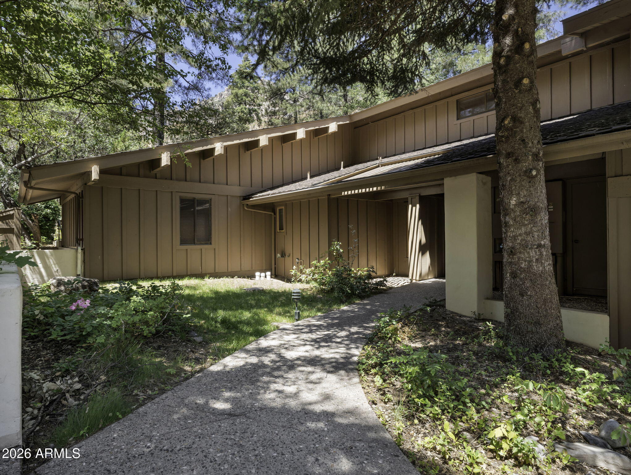 8351 N State Route 89A -- 13