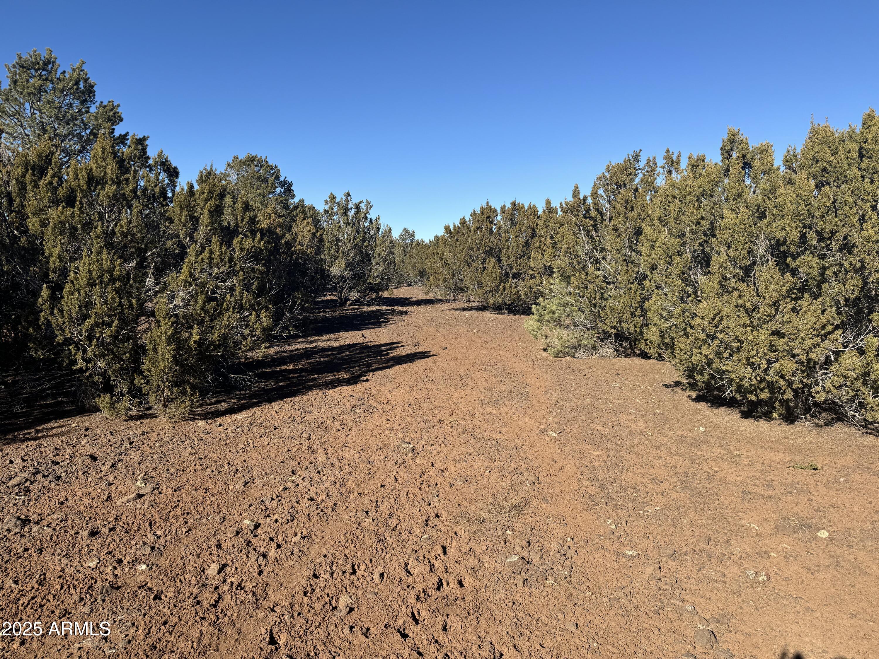 SKYLINE RANCH - Land