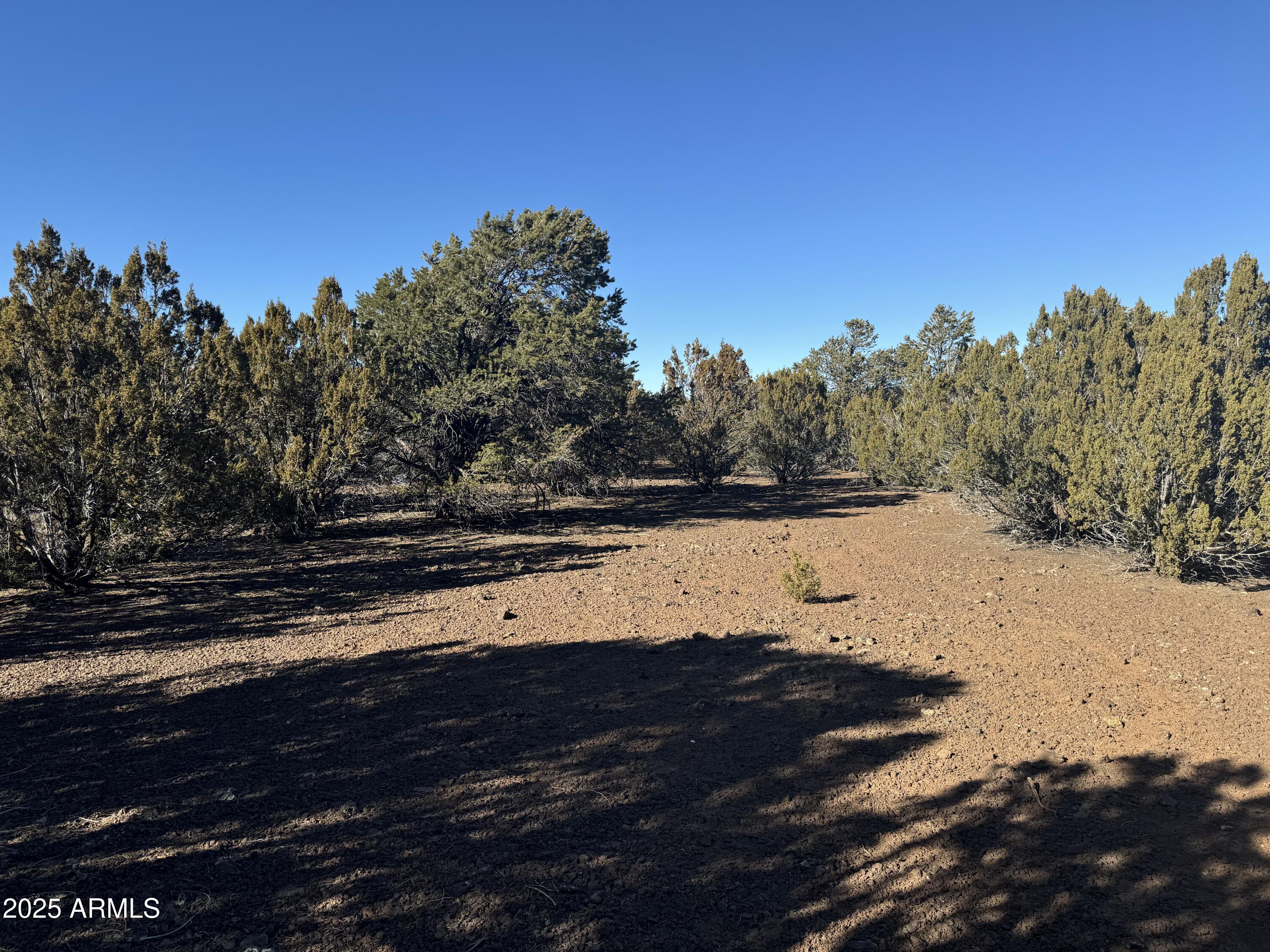 SKYLINE RANCH - Land