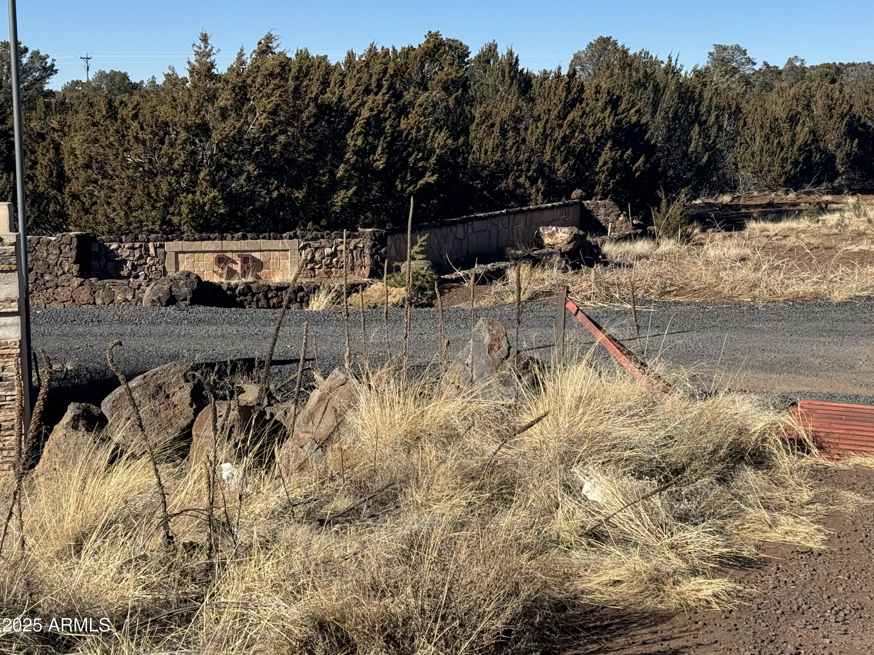 SKYLINE RANCH - Land