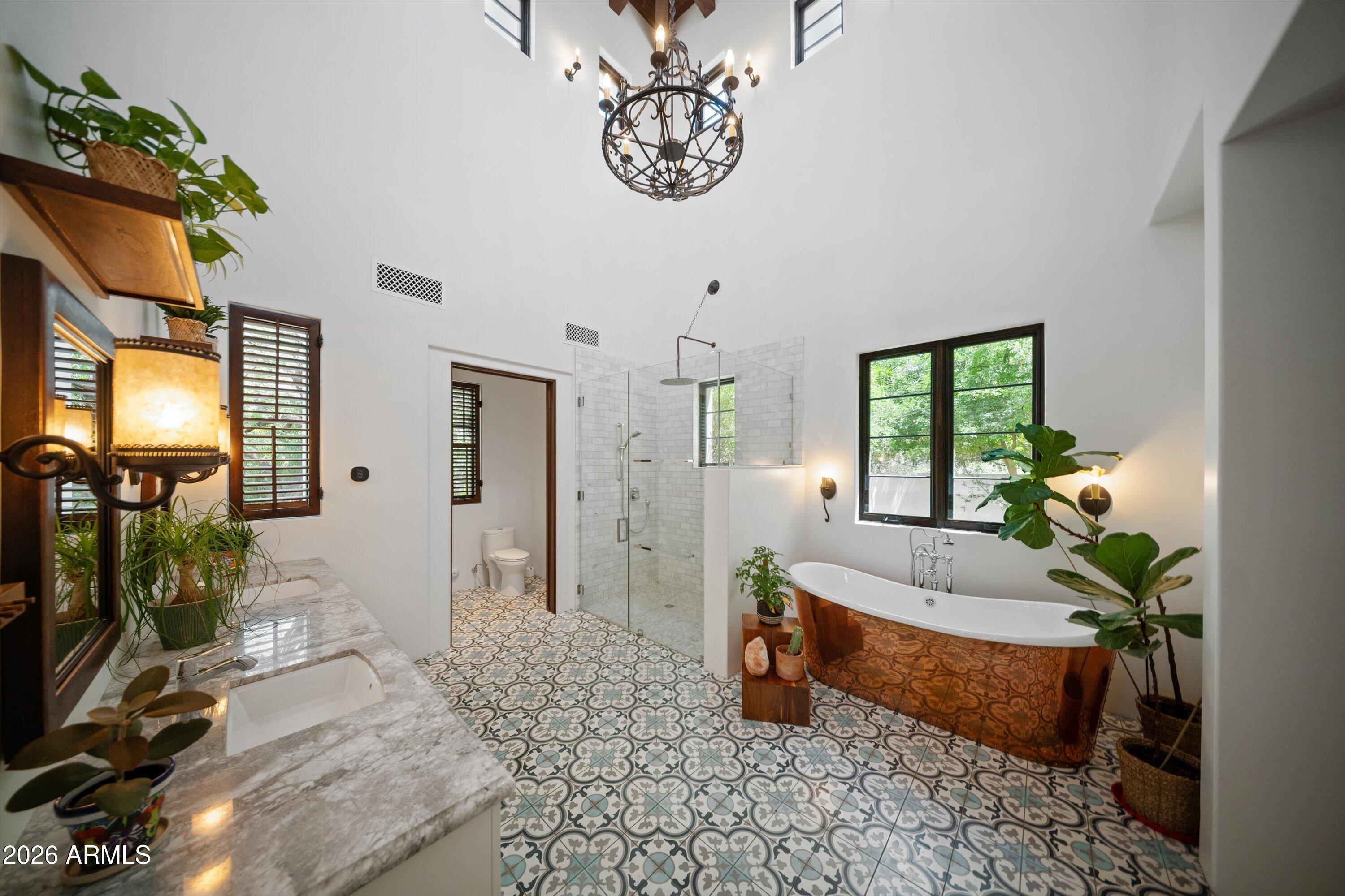 ARCADIA ESTATES - Residential