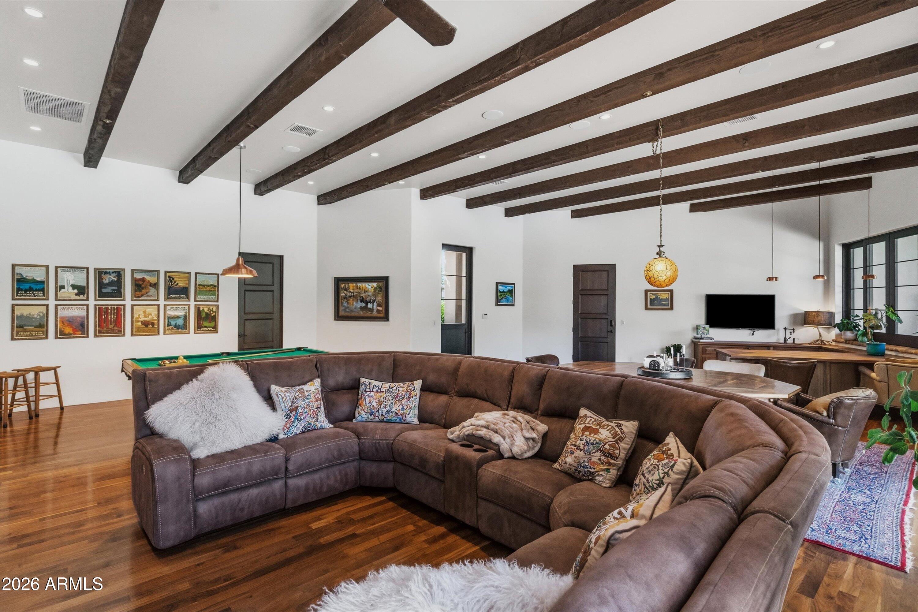 ARCADIA ESTATES - Residential