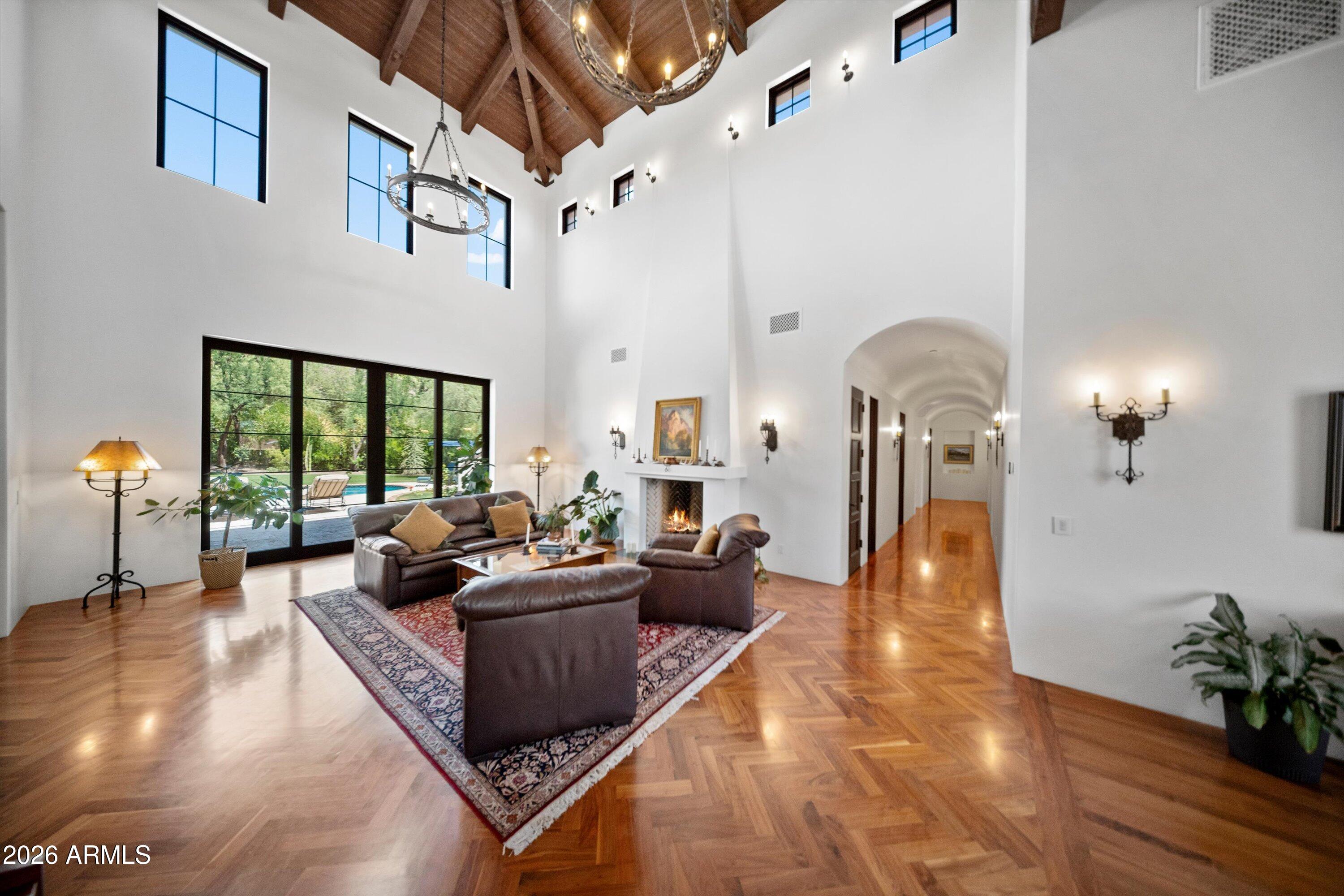 ARCADIA ESTATES - Residential