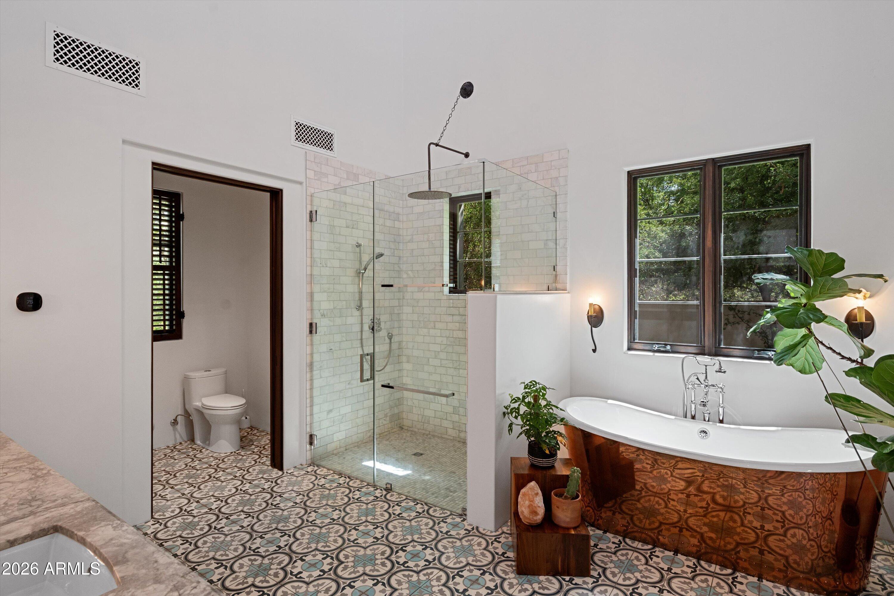 ARCADIA ESTATES - Residential