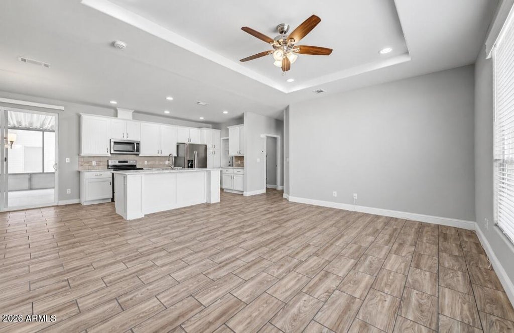 Photo of 3301 S Goldfield Road #6037, Apache Junction, AZ 85119 (MLS # 7079451)