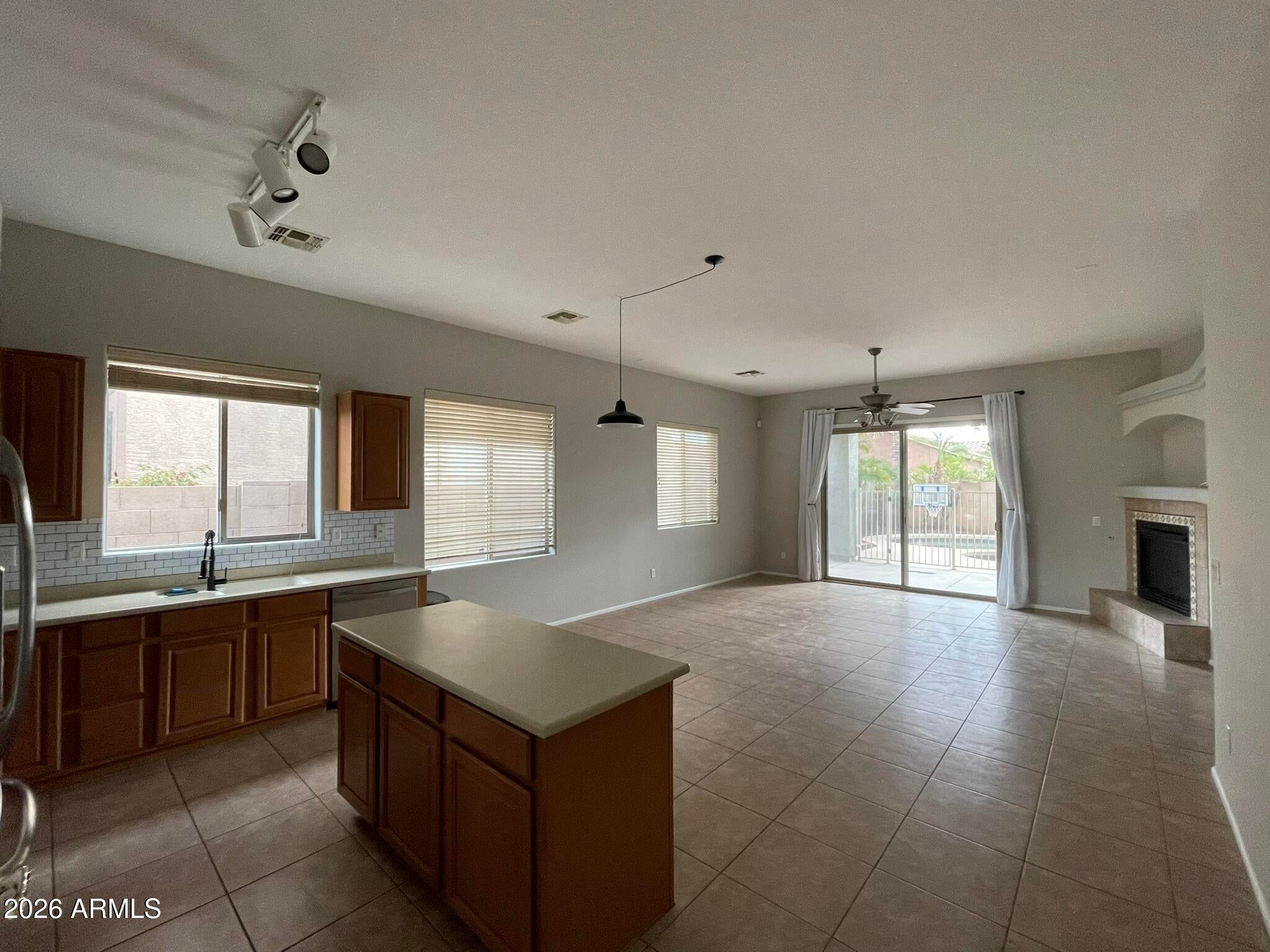 2227 W JASPER BUTTE Drive