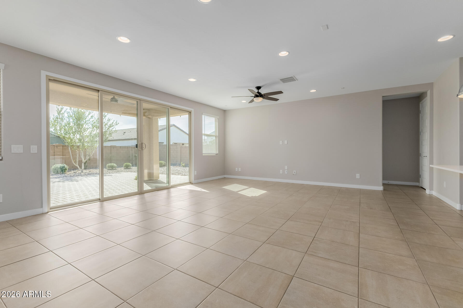 19583 W VALLE VISTA Way