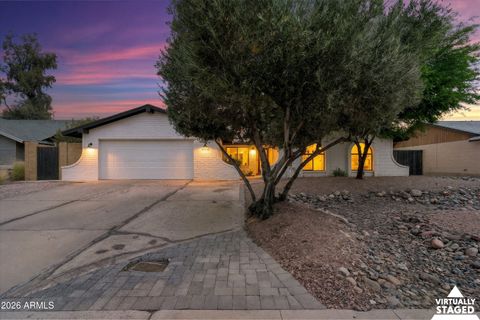 Photo of 4830 E Acoma Drive, Scottsdale, AZ 85254 (MLS # 7027645)